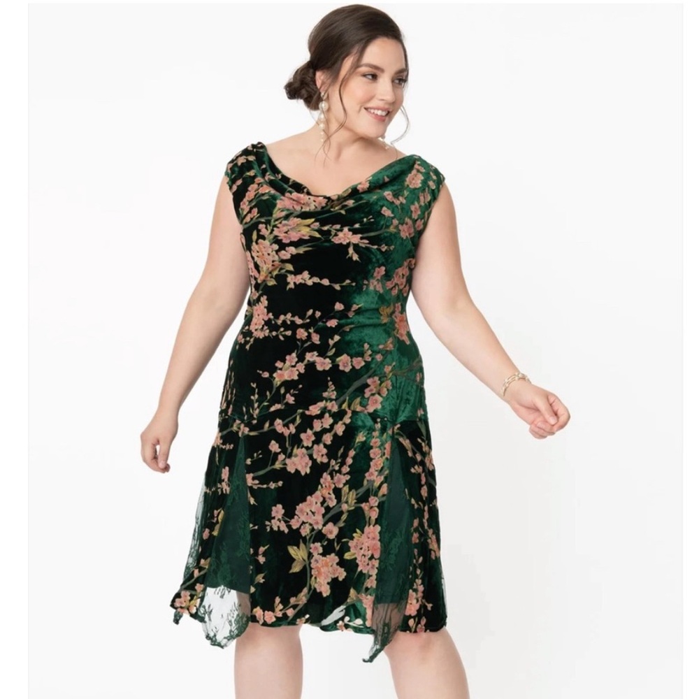 Unique Vintage Emerald Dress